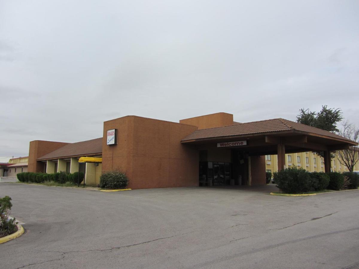 Travelodge By Wyndham Odessa Exterior photo