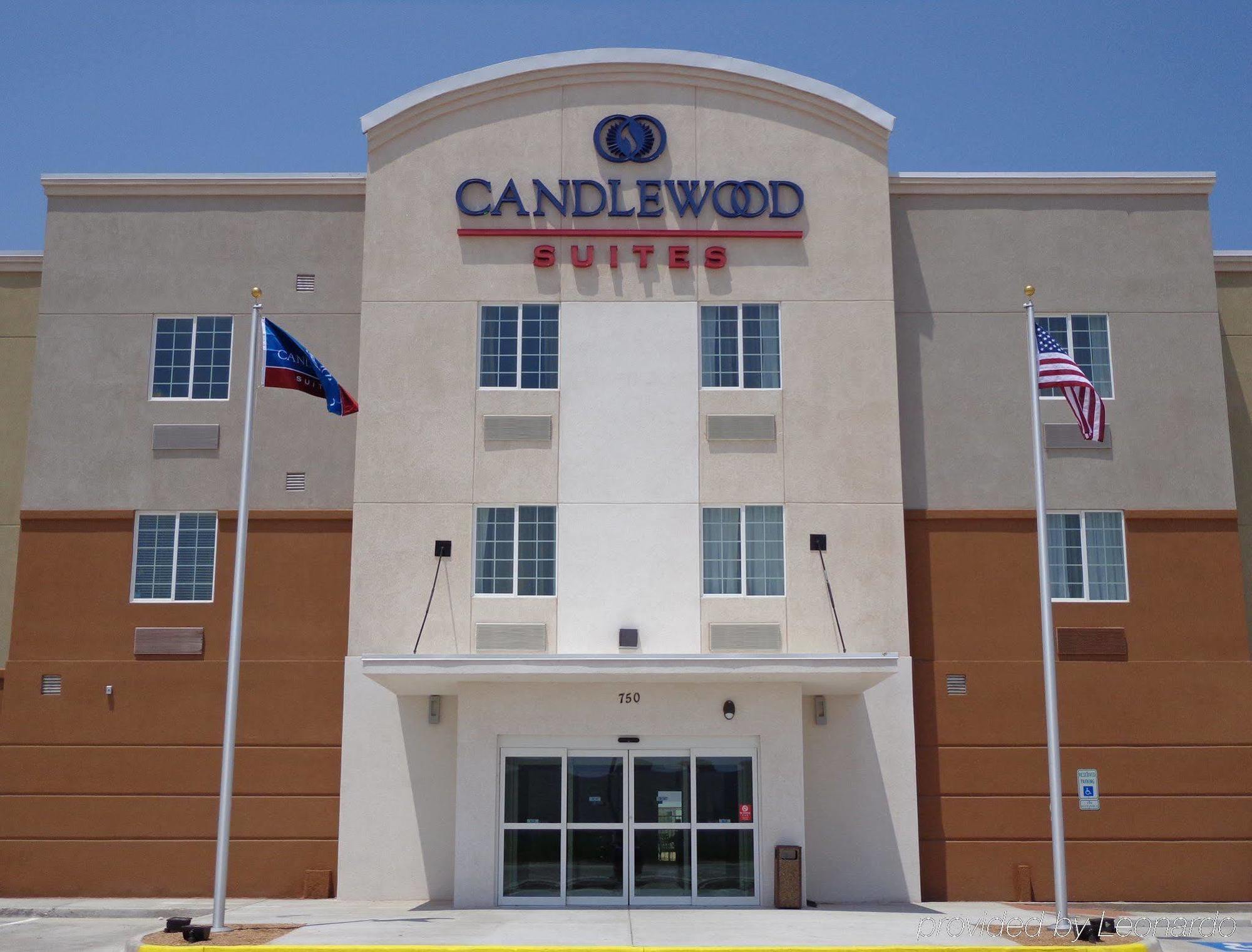 Travelodge By Wyndham Odessa Exterior photo