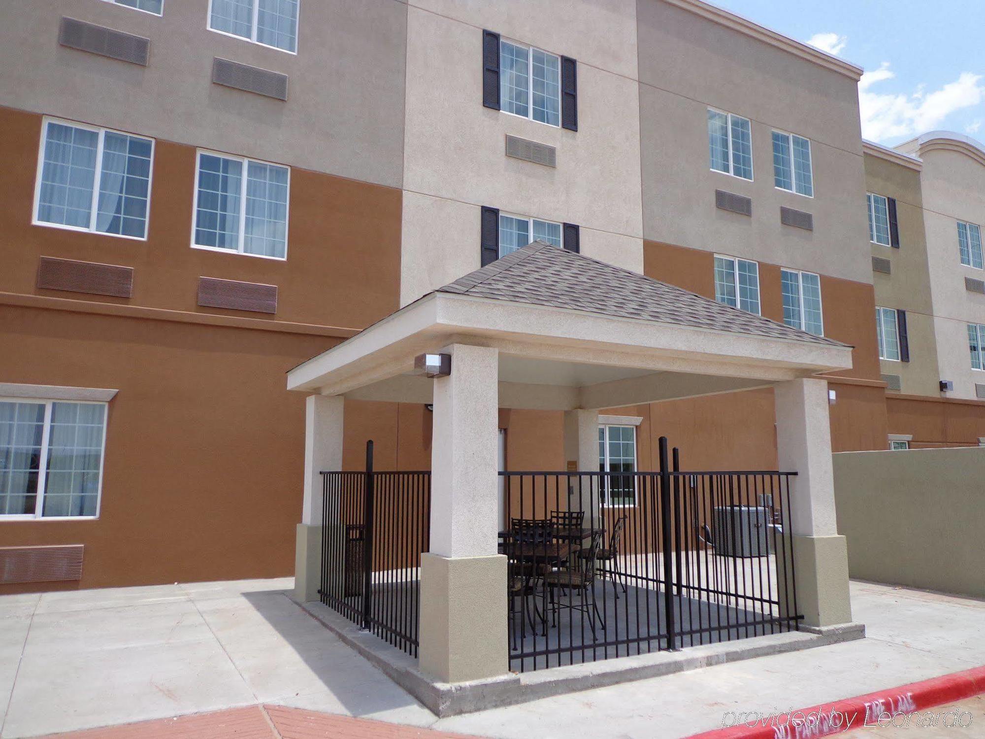 Travelodge By Wyndham Odessa Exterior photo